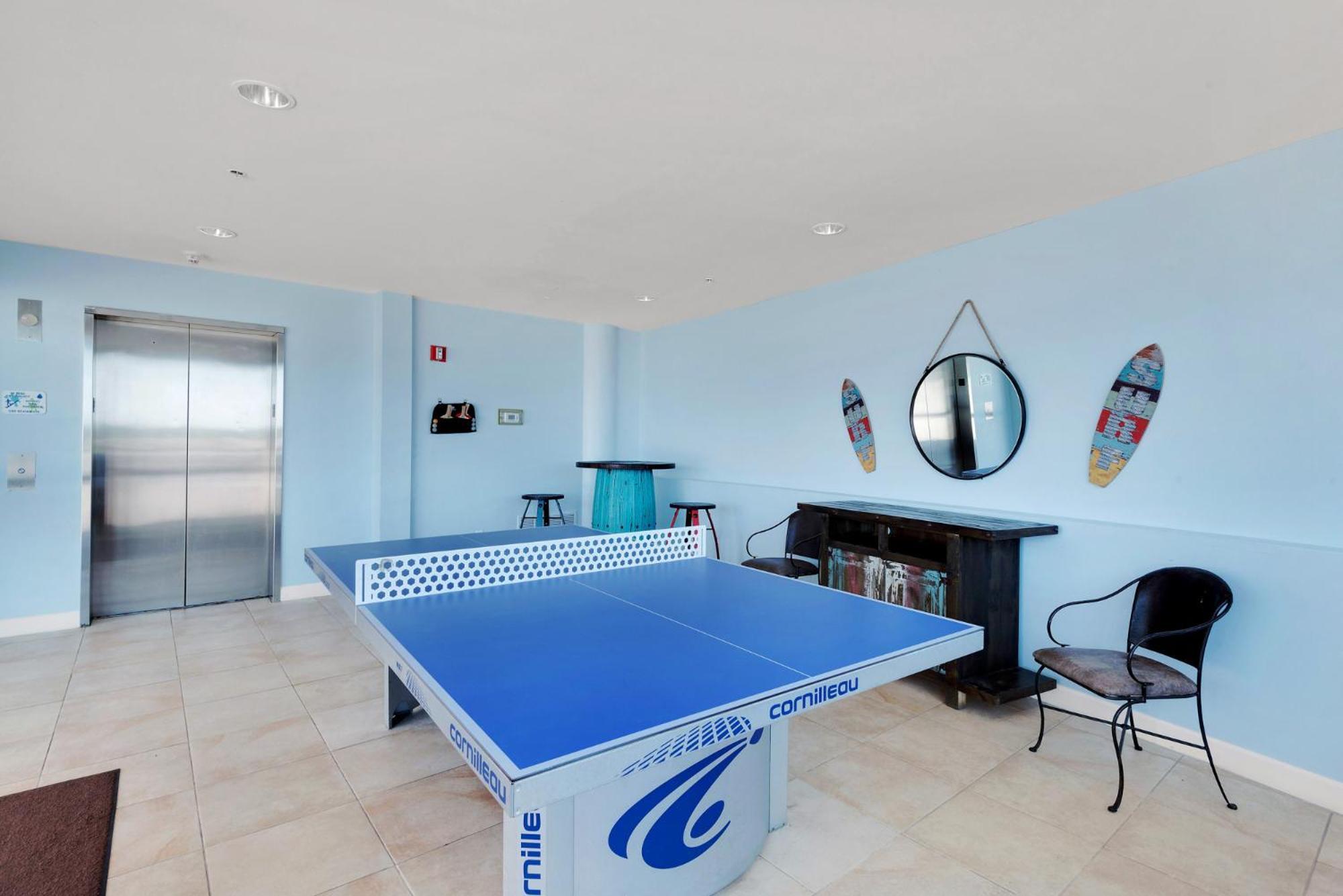 Gulf Front! 2 Bedroom 2 Ba! 11Th Floor Condo + Condo Amenities! Panama City Beach Exterior photo